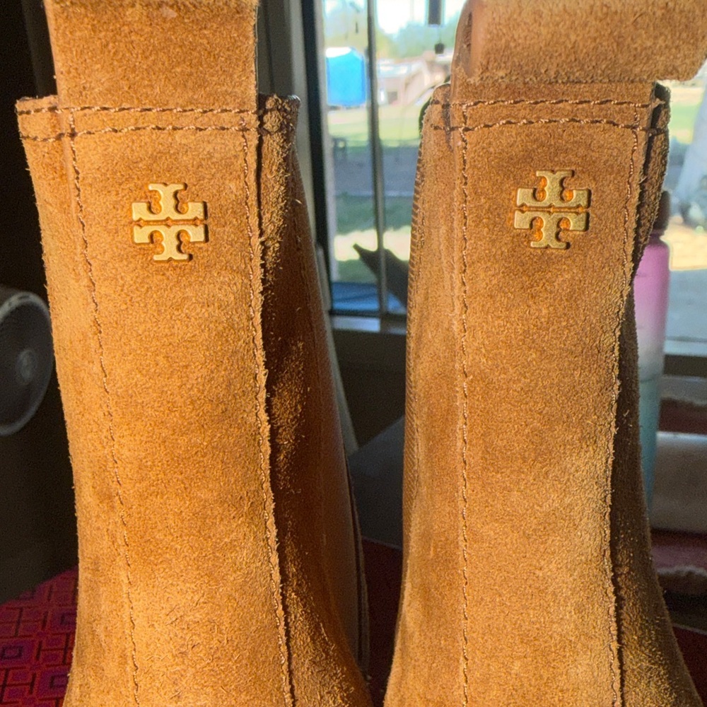 Tory Burch Chestnut Suede Platform Chelsea Booties with Stacked Heel - Picture 9 of 9
